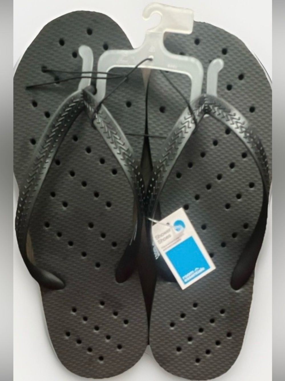 Room Essentials Black Shower Shoes Flip Flops Shower Dorm Gym Pool Sz S 8-9 NWT